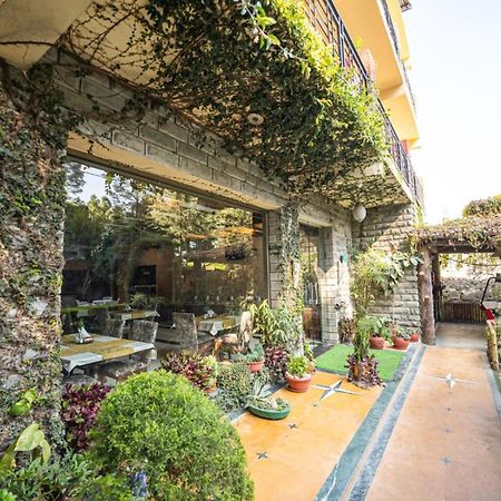 Kasauli Castle Resort Exterior foto
