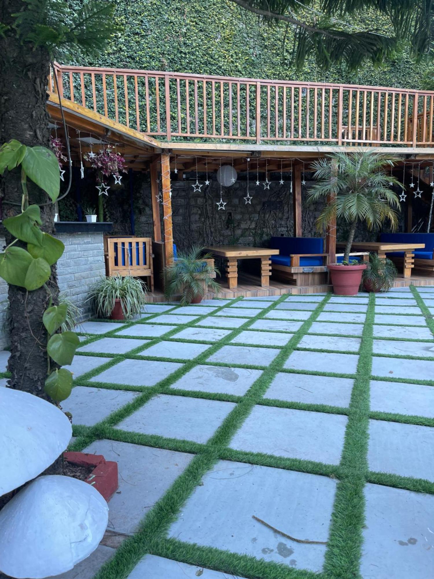 Kasauli Castle Resort Exterior foto